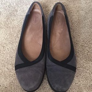 Clark’s Artisan flats